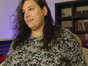 Bbw_Goddesss  live sex cam