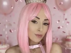 Heidi_Wow  live sex cam
