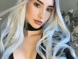 Eve_Lune  live sex cam