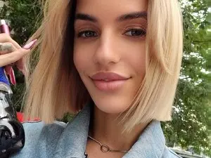 KairaBlake  live sex cam