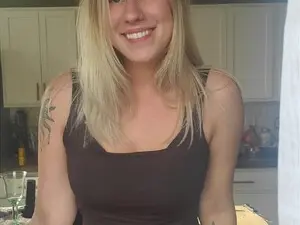 KayleighSky  live sex cam