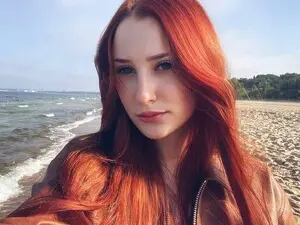 LilithsKiss  live sex cam