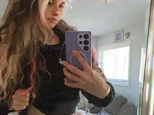 Alli_Leigh  live sex cam