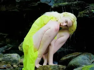 HoneyLimbed  live sex cam
