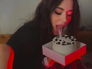 Lovedom_lu  live sex cam