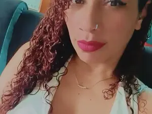 Madurasexy86  live sex cam