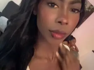 Sexy_black31  live sex cam