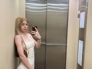 Inocentangel2  live sex cam