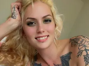 Highitsmaryjane  live sex cam