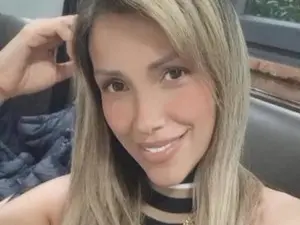 Jamila_x  live sex cam