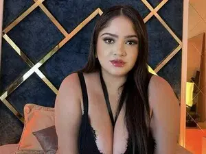 Lulu_Deniz  live sex cam