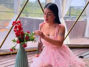 Yesicat  live sex cam