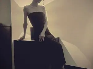 Eleah  live sex cam