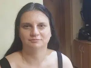 Nikol19721  live sex cam
