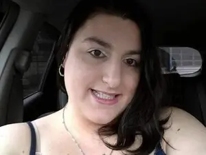 Cutesexychic  live sex cam
