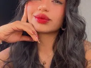 Sarishalove  live sex cam
