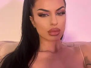 Fever_DreamX  live sex cam