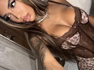KatelynBelle  live sex cam