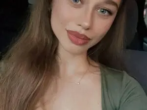JewelReigns  live sex cam