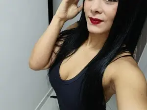 Lindsay_Lou  live sex cam