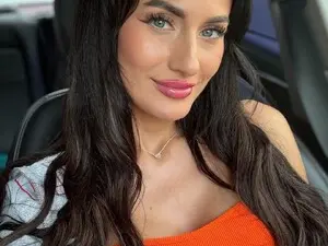 SheIsIris  live sex cam