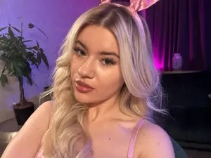 CutiePie69  live sex cam