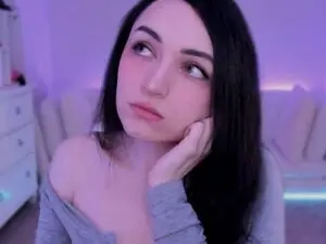 LeighlaLove  live sex cam
