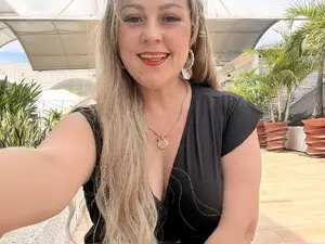 SammyGold7  live sex cam