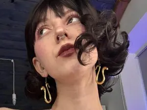 AkikoHentai  live sex cam