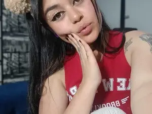 MiaMorelli  live sex cam