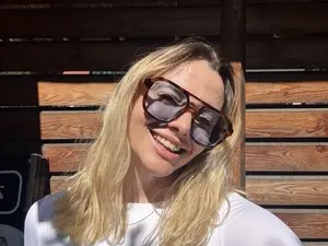 Yourdream25  live sex cam