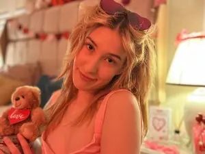 SerenaBennet  live sex cam