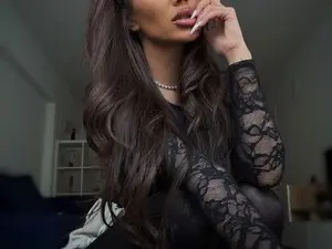 ZenyaNoir  live sex cam