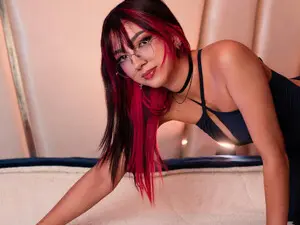 TaniaPierce  live sex cam