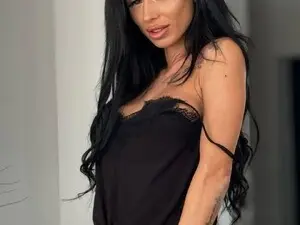AnnaParisx  live sex cam