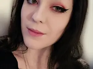 MissXMorticia  live sex cam
