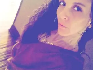 Bellaitalian  live sex cam