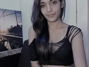 FoxyIndianX  live sex cam