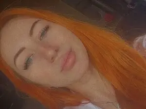 Daddysgirlfox  live sex cam