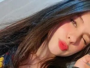 Kitty_rose01  live sex cam