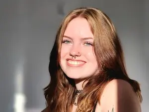 ArtsyHeartsyy  live sex cam