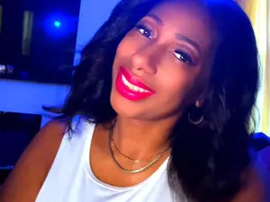 MadamGlam  live sex cam