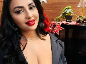 MayaMusee  live sex cam