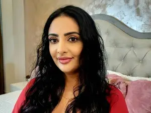 MayaMusee  live sex cam