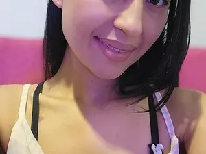 Lissa2021  live sex cam