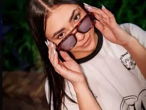 Im_vane  live sex cam