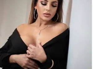Glamorous_Kay  live sex cam