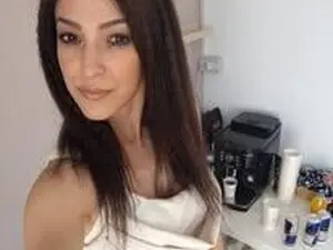 LilMystique  live sex cam