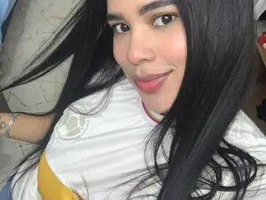 Liz_ariza4u  live sex cam