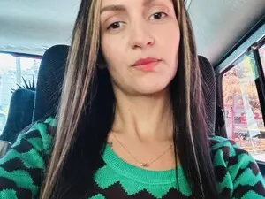 Divaluxe  live sex cam